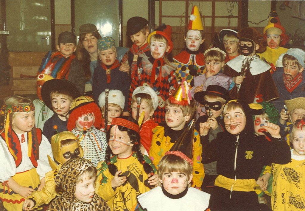 1984 Carnaval op de kleuterschool.