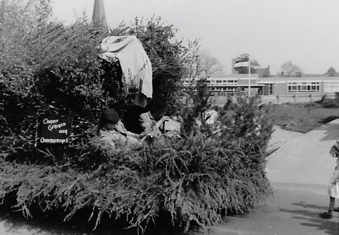 1960_Bevrijdingsoptocht-foto7 ???????????????????????????????????????????????????????????????????