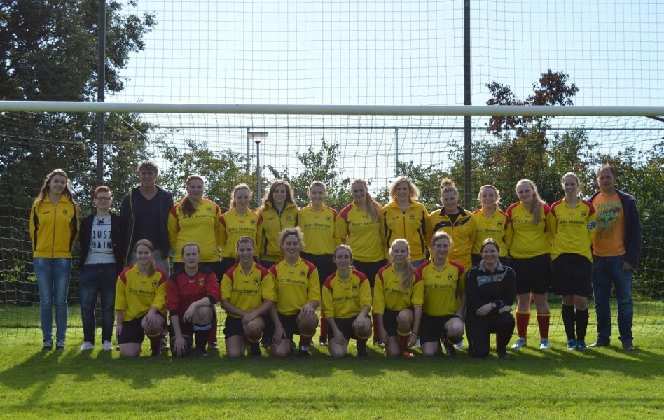 Voetbal – 2015-2016 Vrouwen 2 ??????????????????????????????????????????????????????????????????????????????????????????????????????????????????????????????????????????????????????????????????????????????????????????????????????????????????????????????????????????????????????????????????????????????????????????????????????????????????????????????????????????????????????????????????????????????????????????????????????????????????????????????????????????????????????????